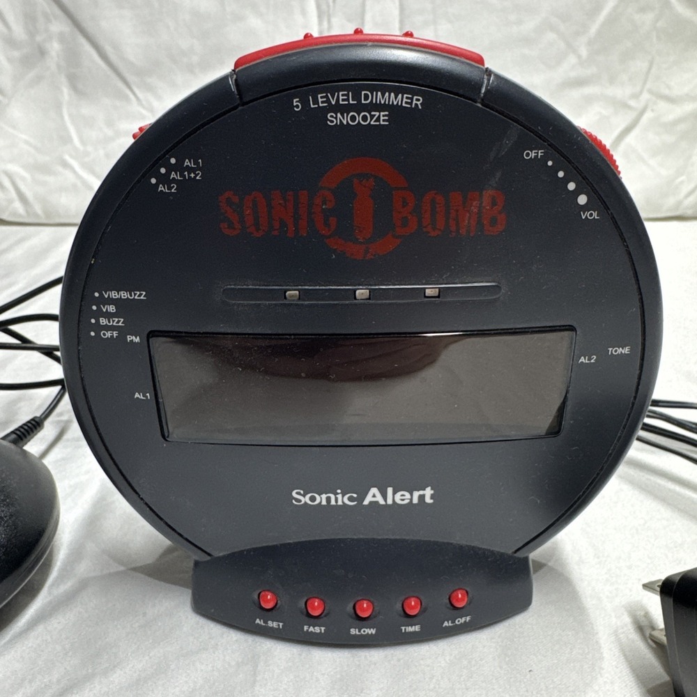 Sonic Alert Sonic Bomb Vibrating Alarm Clock with Bed Shaker TESTED WORKING